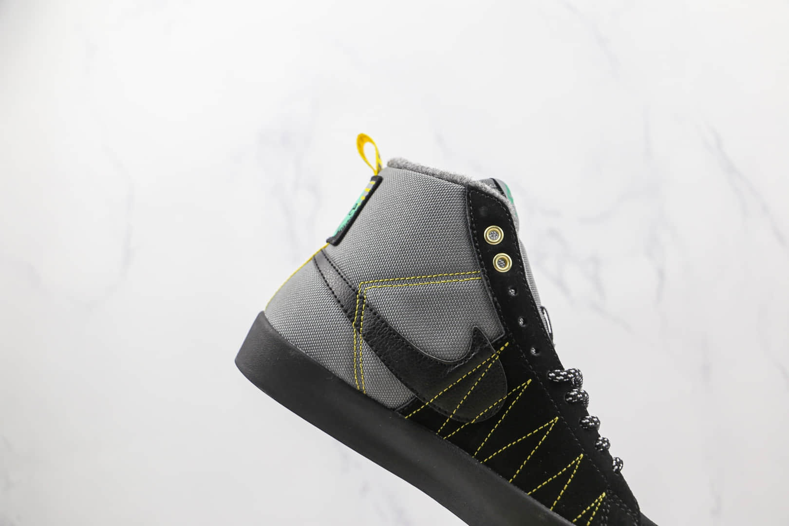 耐克Nike SB Zoom Blazer Mid PRO GT QS中帮开拓者加绒黑灰色拼色波浪缝线板鞋 DC8903-001 - 耐克开拓者黑灰色拼色波浪缝线板鞋, 耐克开拓者板鞋, 耐克中帮开拓者加绒款, 中帮开拓者, Nike, DC8903-001